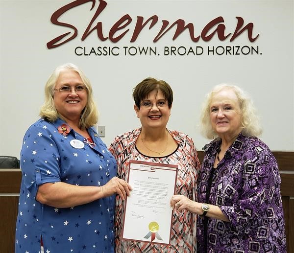 Vicki McComack, Deputy Mayor Pamela Howeth Linda Miller