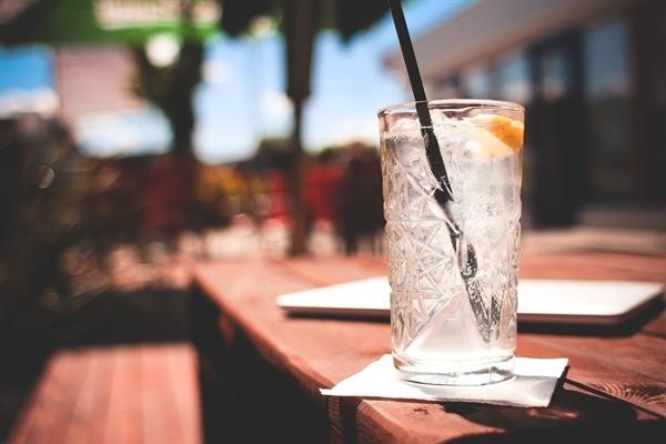 Trending, Hard Sparkling Water