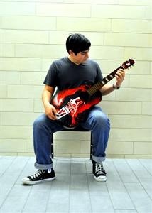 sevemexiawithartguitarbymarievanarsdale.jpg (20130408_141516_8522_sevemexiawithartguitarbymarievanarsdale.jpg)